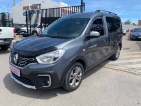 RENAULT KANGOO STEPWAY