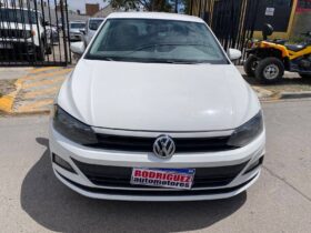 VOLKSWAGEN POLO TRENDLINE